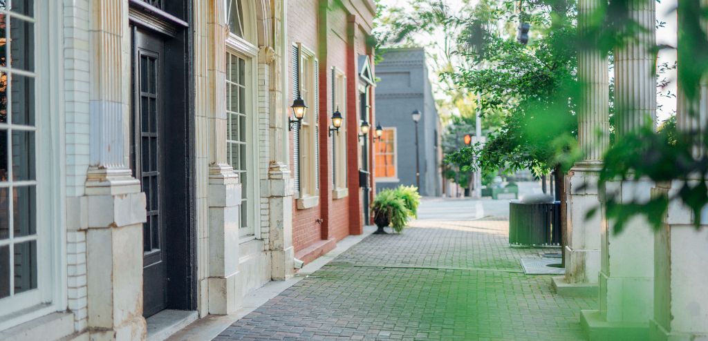 East Washington Street, Madison, GA.