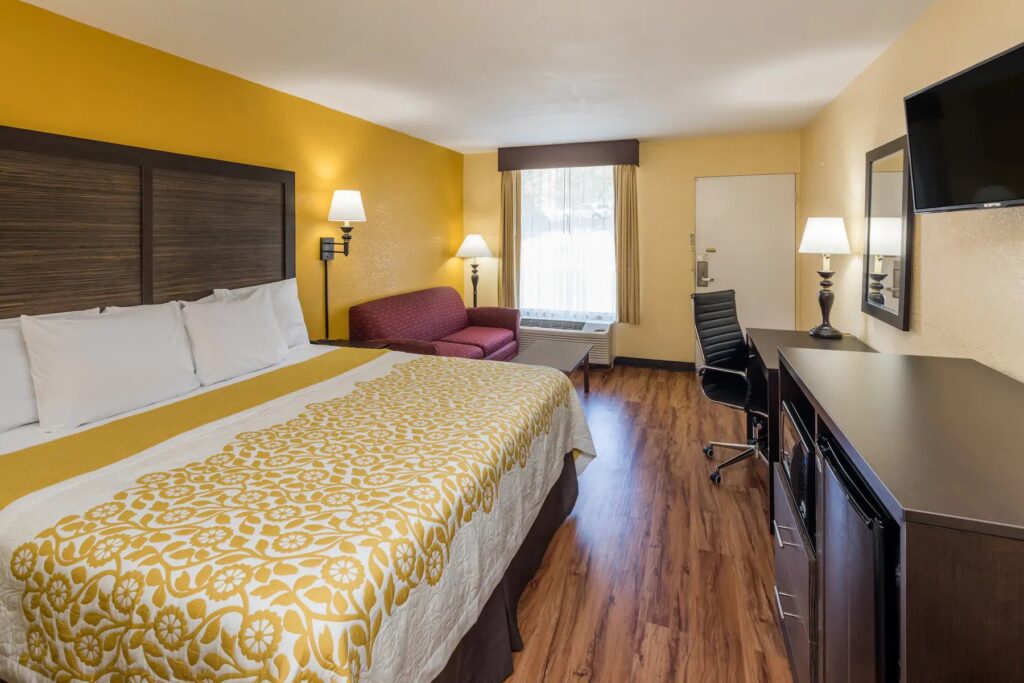 Days Inn