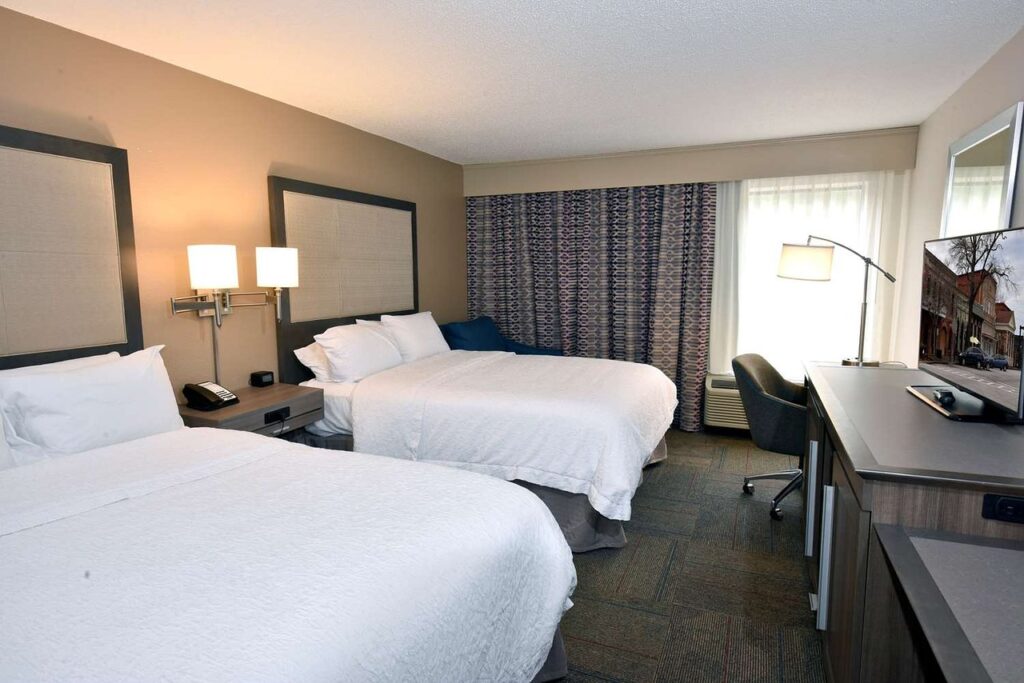 Hampton Inn
