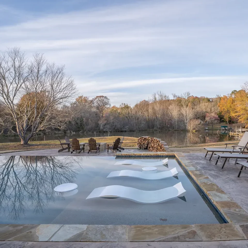 Private Cove Lake Front Rentals in Georgia’s Lake Country